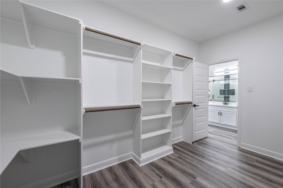 Furnished interior view inside a new home in , Houston (Image 10).