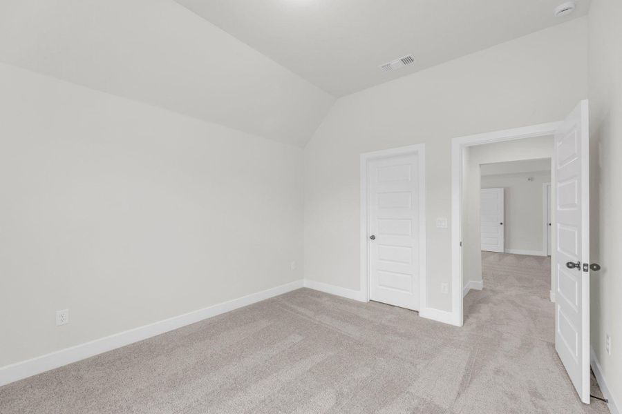 Spacious, unfurnished interior of a new home in Santa Rita Ranch - 60', Liberty Hill (Image 24). Spacious, unfurnished interior of a new home in Santa Rita Ranch - 60', Liberty Hill (Image 24).