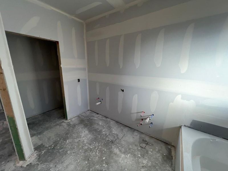 In-progress construction of a new home in Waterford Park, Weatherford, TX (Image 12). In-progress construction of a new home in Waterford Park, Weatherford, TX (Image 12).