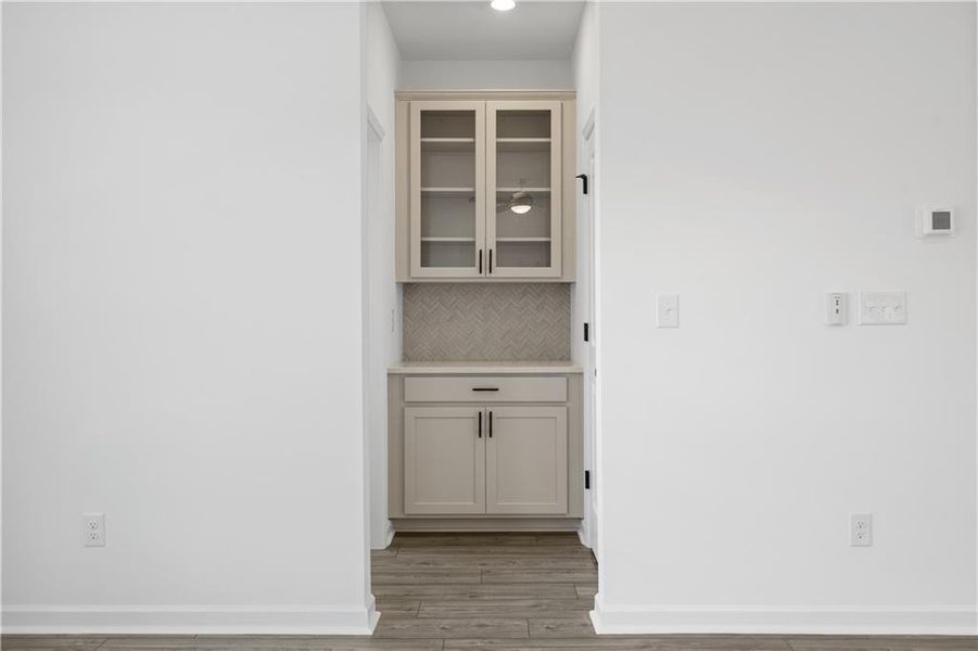 Furnished interior view inside a new home in Auburn Glen Towns, Dacula (Image 9).