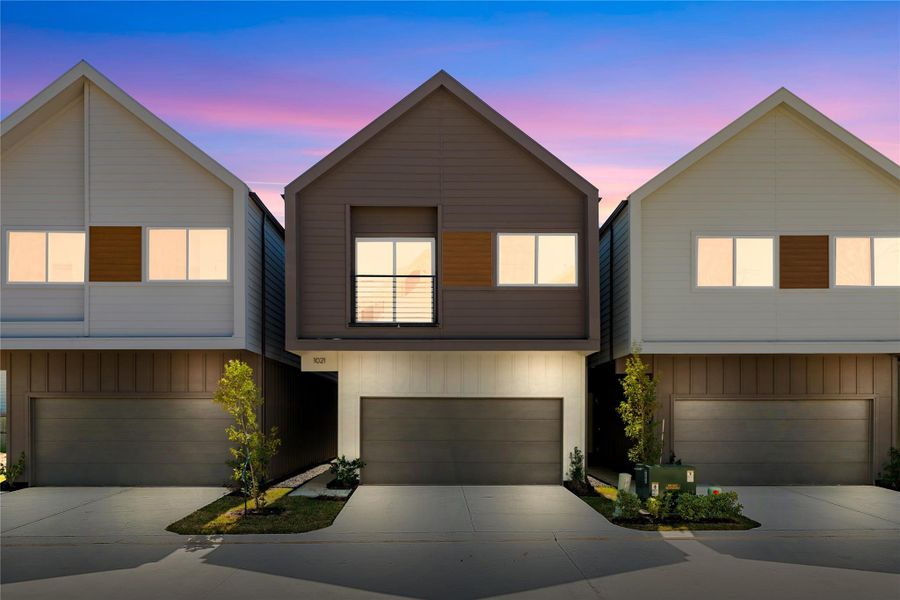 With multiple elevation options, this community allows you to choose what suits you best. With multiple elevation options, this community allows you to choose what suits you best.