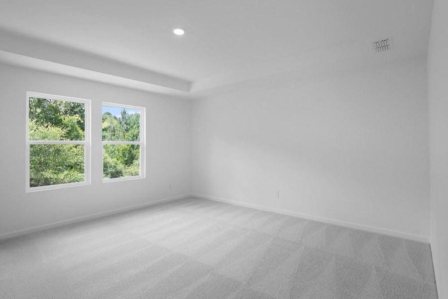 Image 15 of a home in Heritage River.