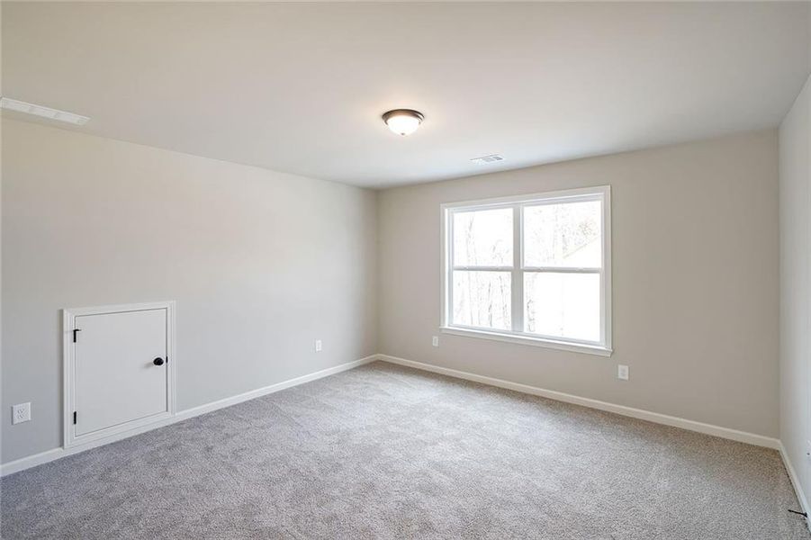 Spacious, unfurnished interior of a new home in , Dawsonville (Image 21).