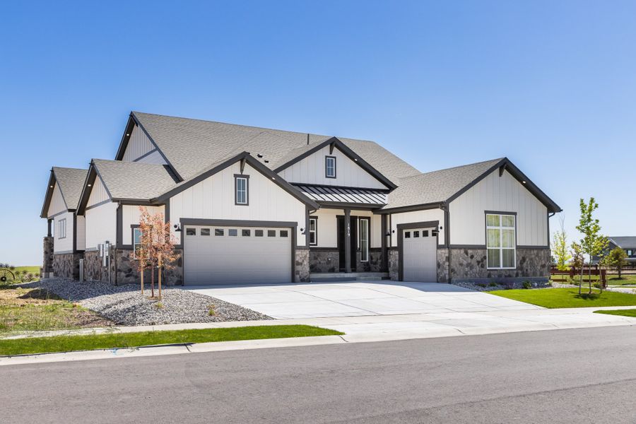 1819 Vista - Front Elevation