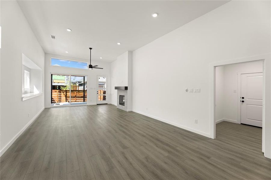 Spacious, unfurnished interior of a new home in Willow Grove, Melissa (Image 11). Spacious, unfurnished interior of a new home in Willow Grove, Melissa (Image 11).