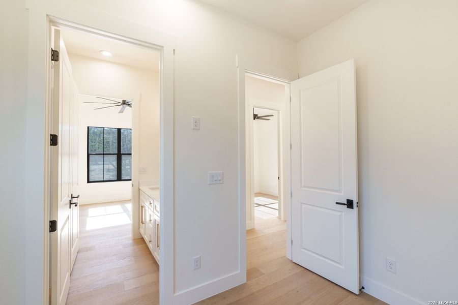 Spacious, unfurnished interior of a new home in , Boerne (Image 21).