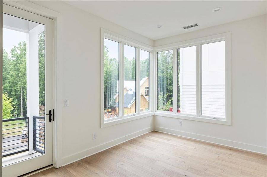 Spacious, unfurnished interior of a new home in , Chattahoochee Hills (Image 27).