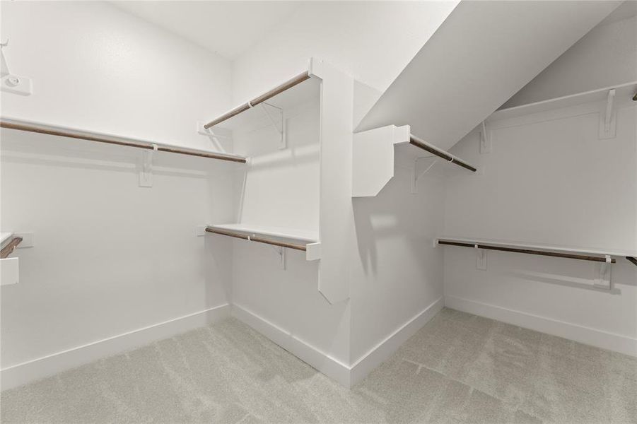 21. 1514 Overton - Closet 21. 1514 Overton - Closet