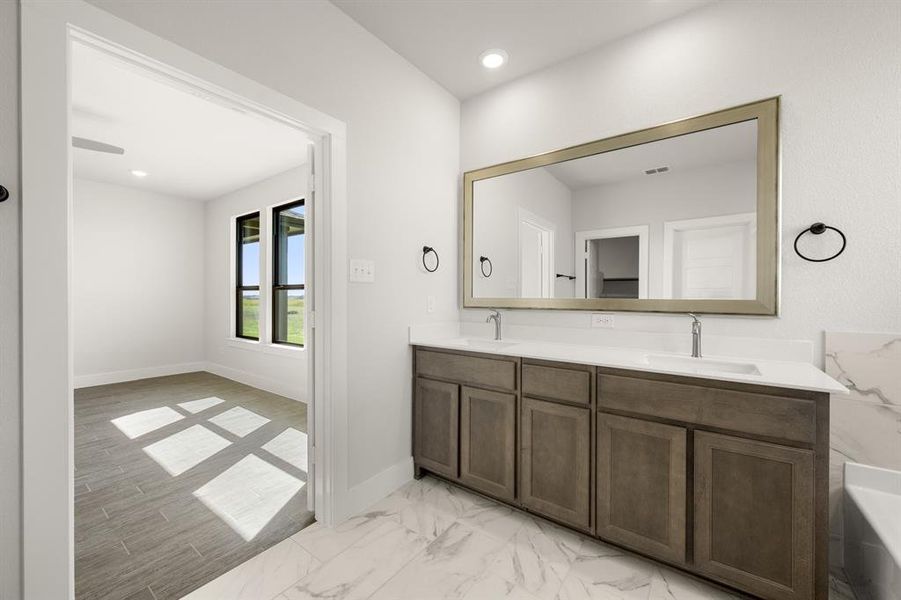 2910 Stella Rose- Primary Suite-8600 2910 Stella Rose- Primary Suite-8600