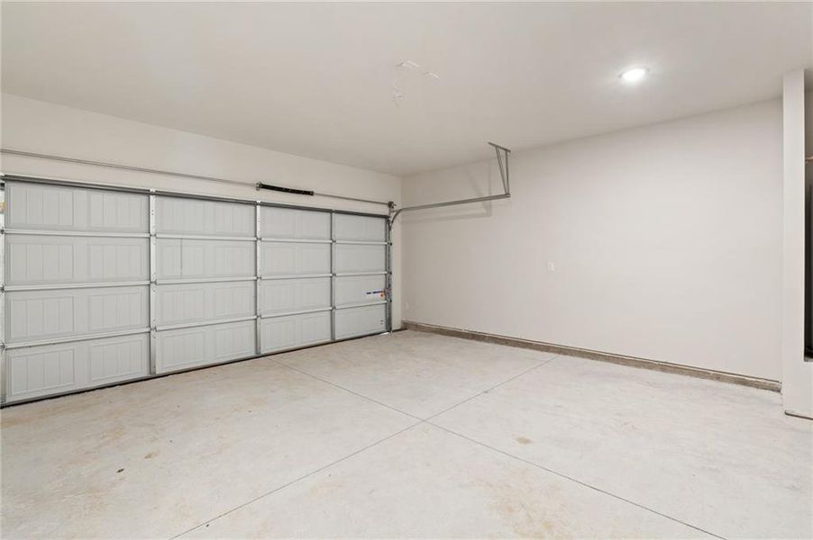 Spacious, unfurnished interior of a new home in Carolina, Palmetto (Image 14). Spacious, unfurnished interior of a new home in Carolina, Palmetto (Image 14).