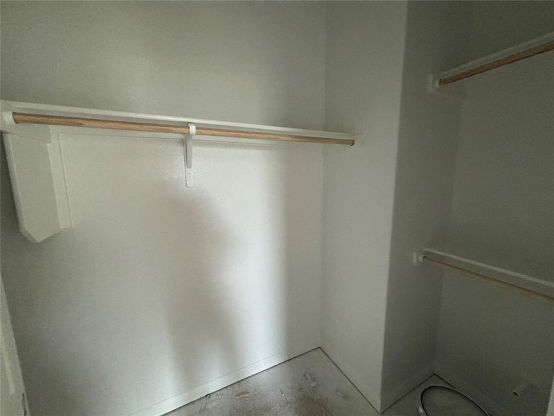 Spacious, unfurnished interior of a new home in Berry Creek Highlands, Georgetown (Image 32). Spacious, unfurnished interior of a new home in Berry Creek Highlands, Georgetown (Image 32).