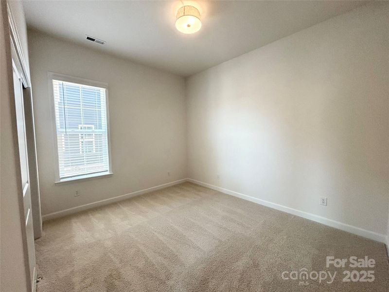 Spacious, unfurnished interior of a new home in Brighton Park, Mount Pleasant (Image 21).