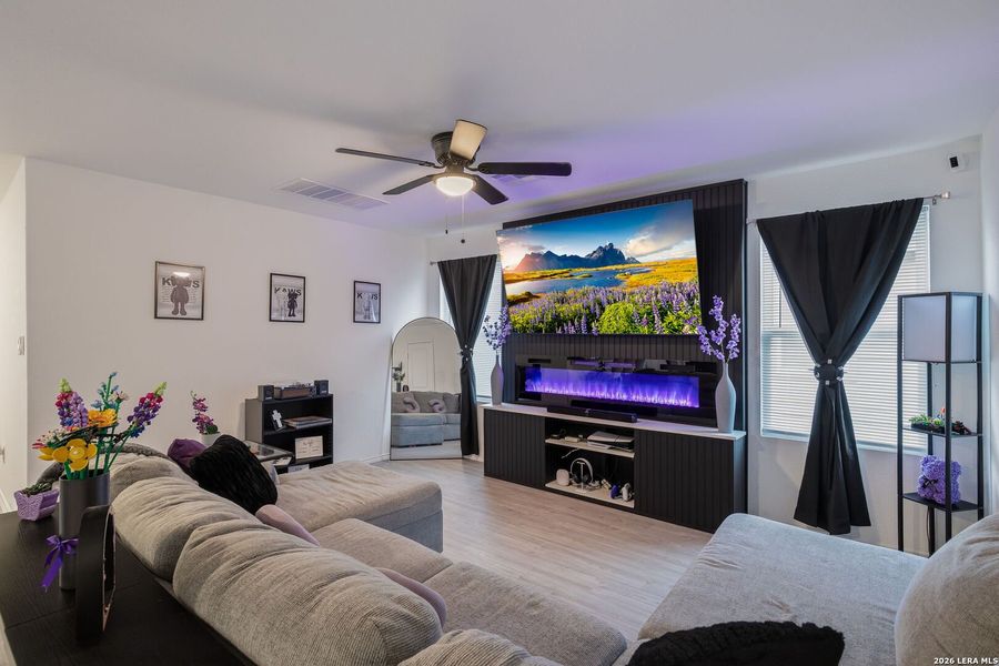 Furnished interior view inside a new home in Spring Grove, St. Hedwig (Image 7).