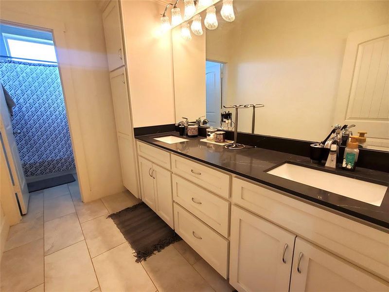 Jack & Jill Bathroom