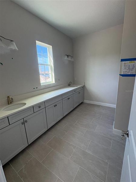 Image 18 of a home in Crosswind Ranch.