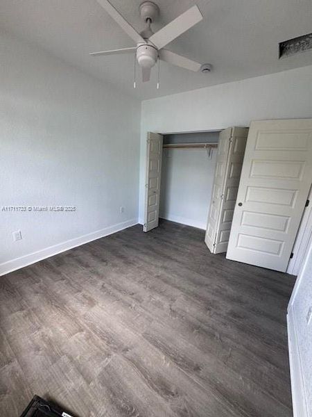 Spacious, unfurnished interior of a new home in , Miami Gardens (Image 6).