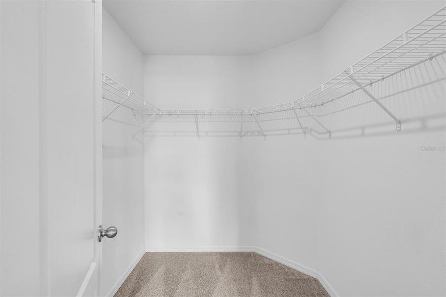 Image 12 of a home in .