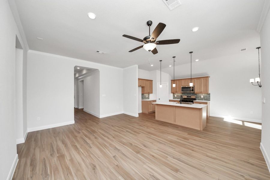 Spacious, unfurnished interior of a new home in Grand Oaks Reserve, Cleveland (Image 19). Spacious, unfurnished interior of a new home in Grand Oaks Reserve, Cleveland (Image 19).