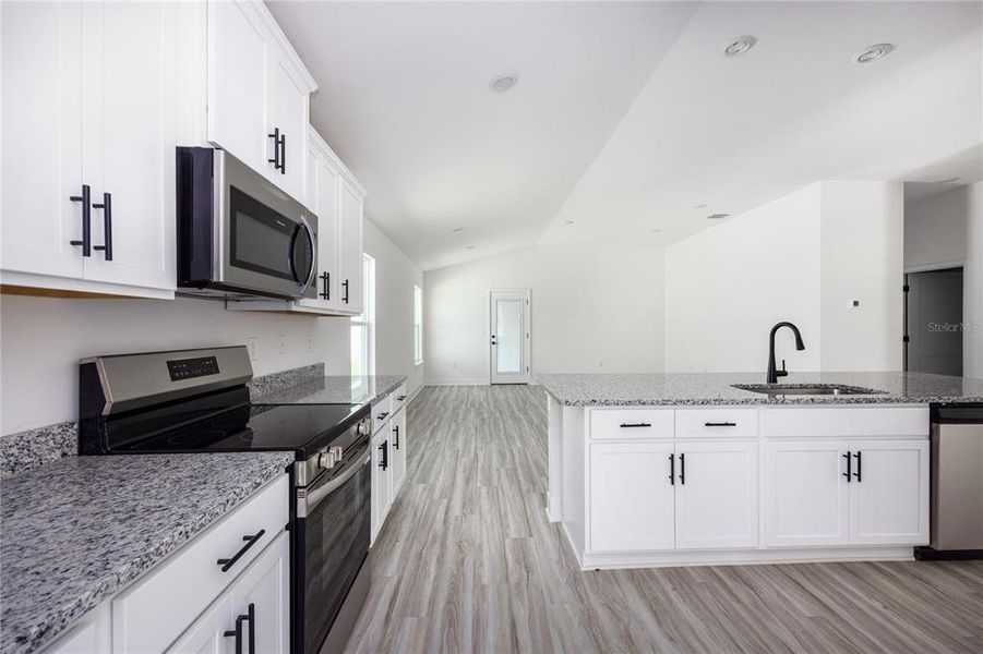 Furnished interior view inside a new home in Kirkland Farms, Alachua (Image 10).