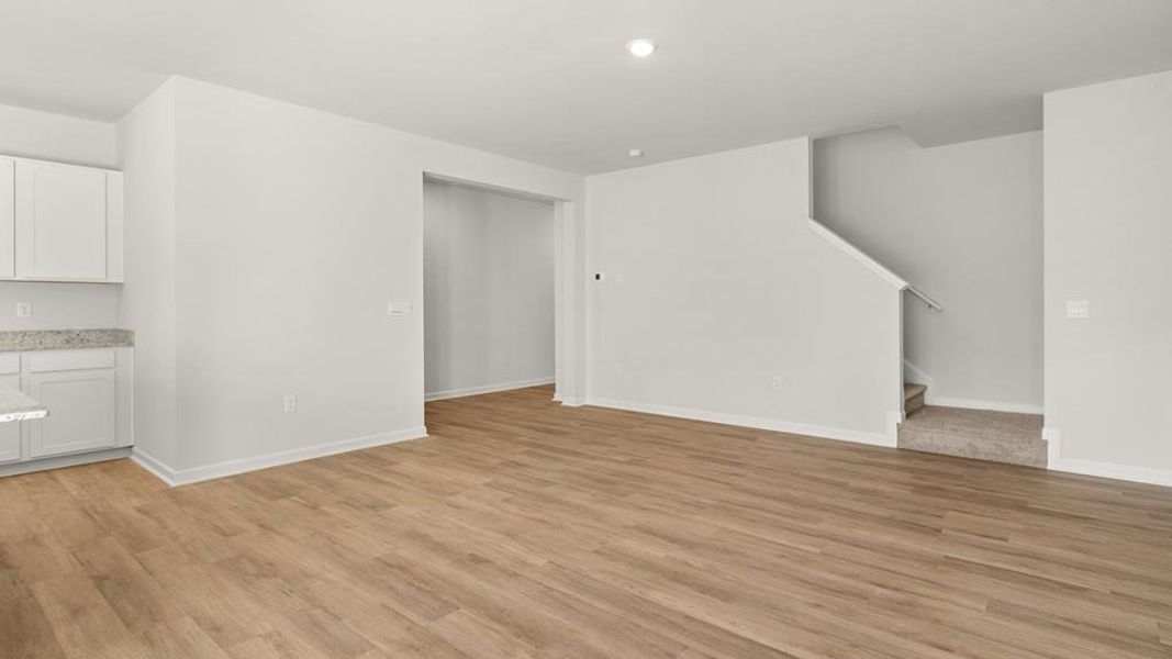 Spacious, unfurnished interior of a new home in Rolling Meadows, Jasper (Image 16). Spacious, unfurnished interior of a new home in Rolling Meadows, Jasper (Image 16).