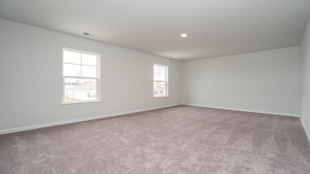 Representative unfurnished interior of a home built from the GALEN by D.R. Horton in Island Green, Myrtle Beach (Image 38).