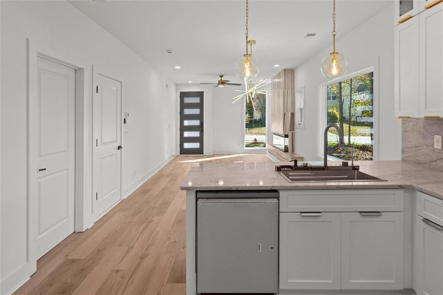 Furnished interior view inside a new home in , Villa Rica (Image 16). Furnished interior view inside a new home in , Villa Rica (Image 16).