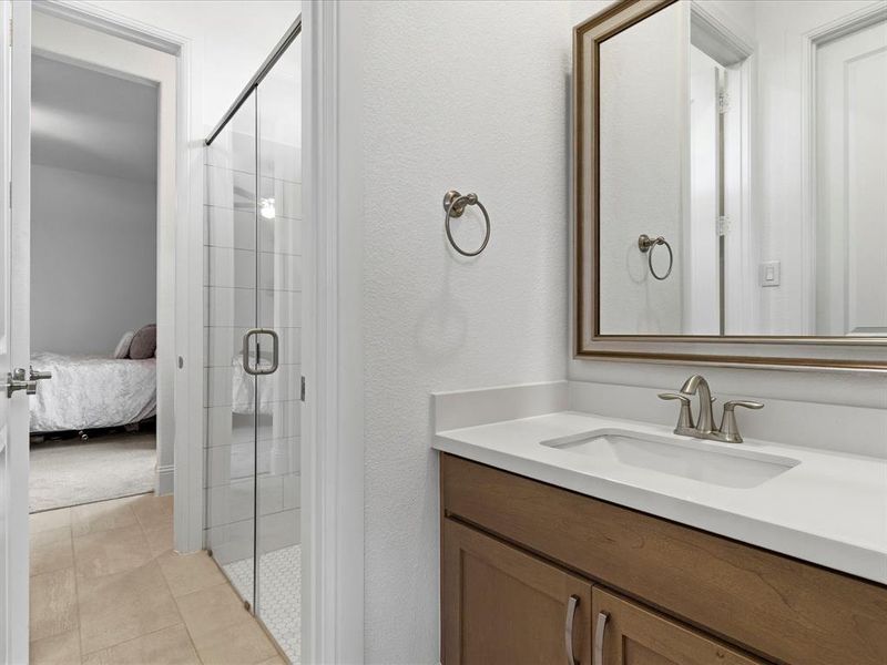 Furnished interior view inside a new home in Gean Estates, Keller (Image 33).