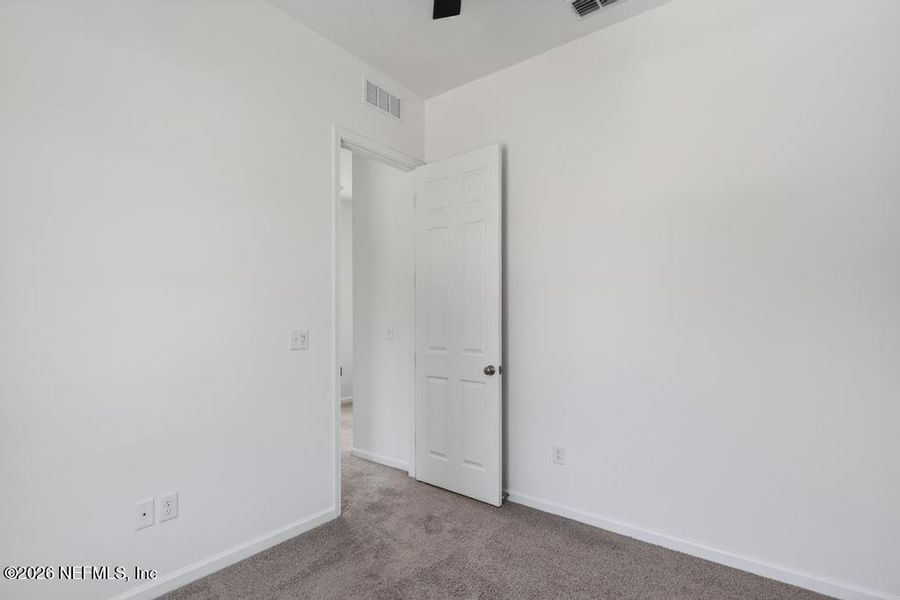 Spacious, unfurnished interior of a new home in , Jacksonville (Image 47).