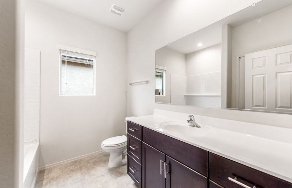 Furnished interior view inside a new home in El Rancho Santa Rosa, Maricopa (Image 9).