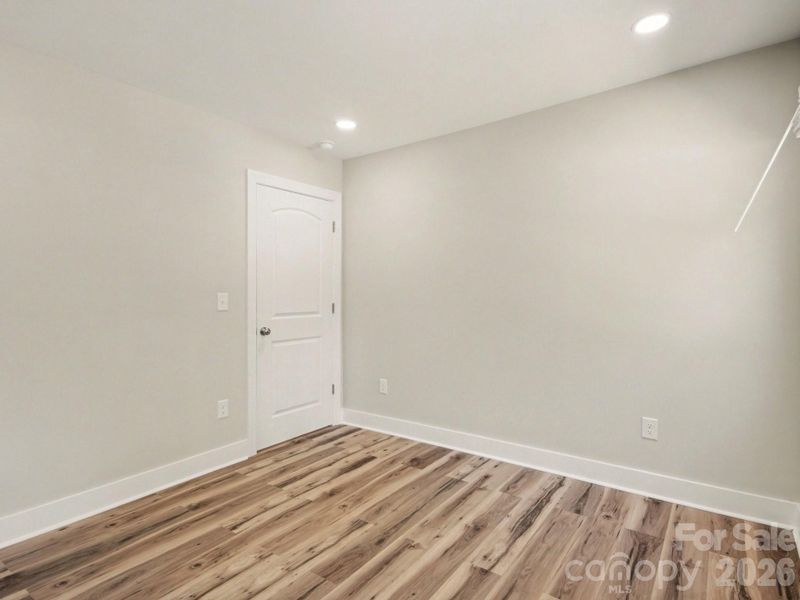 Spacious, unfurnished interior of a new home in , Gastonia (Image 31).