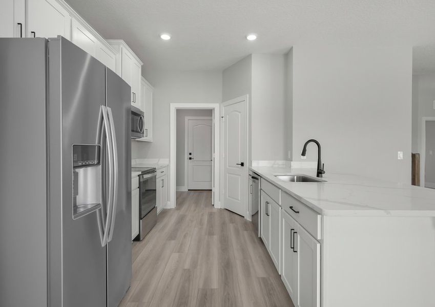 The kitchen comes with a full suite of stainless steel appliances! The kitchen comes with a full suite of stainless steel appliances!