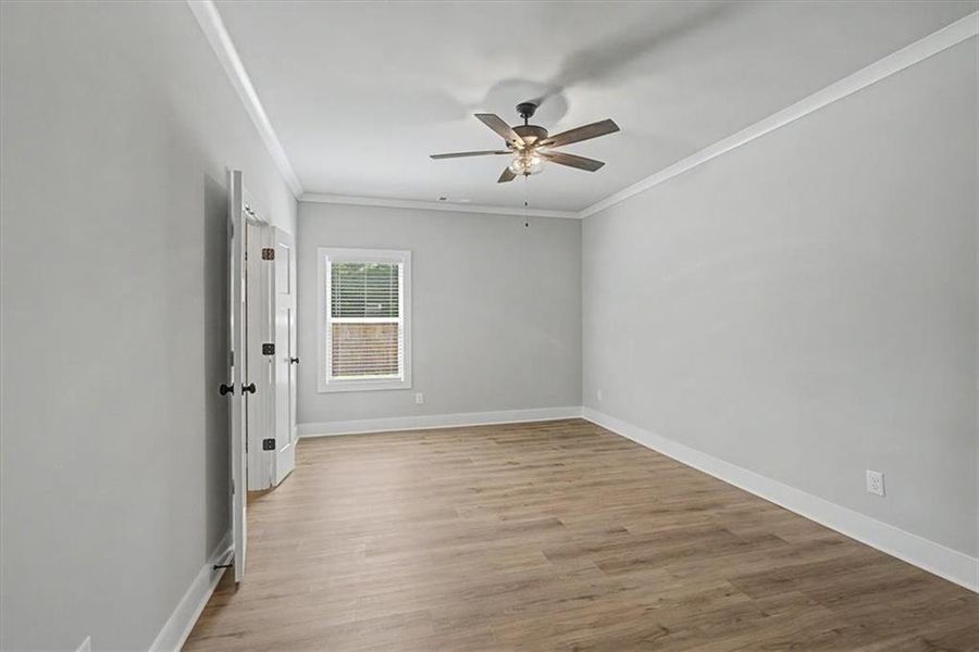 Spacious, unfurnished interior of a new home in , Dallas (Image 35).