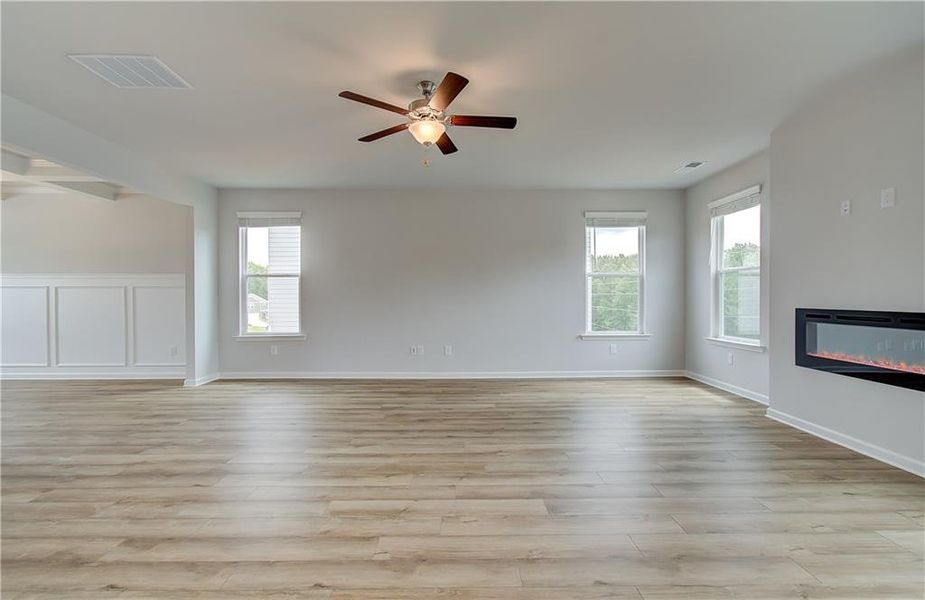 Spacious, unfurnished interior of a new home in Chapel Hill, Newnan (Image 16).