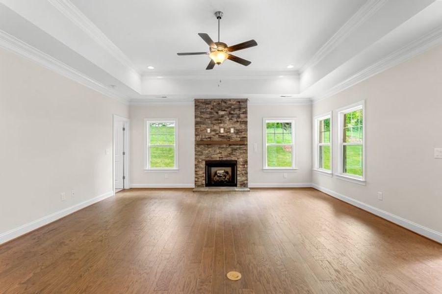 Representative unfurnished interior of a home built from the Somerset by Keystone Homes NC in Weybridge, Burlington (Image 23). Representative unfurnished interior of a home built from the Somerset by Keystone Homes NC in Weybridge, Burlington (Image 23).