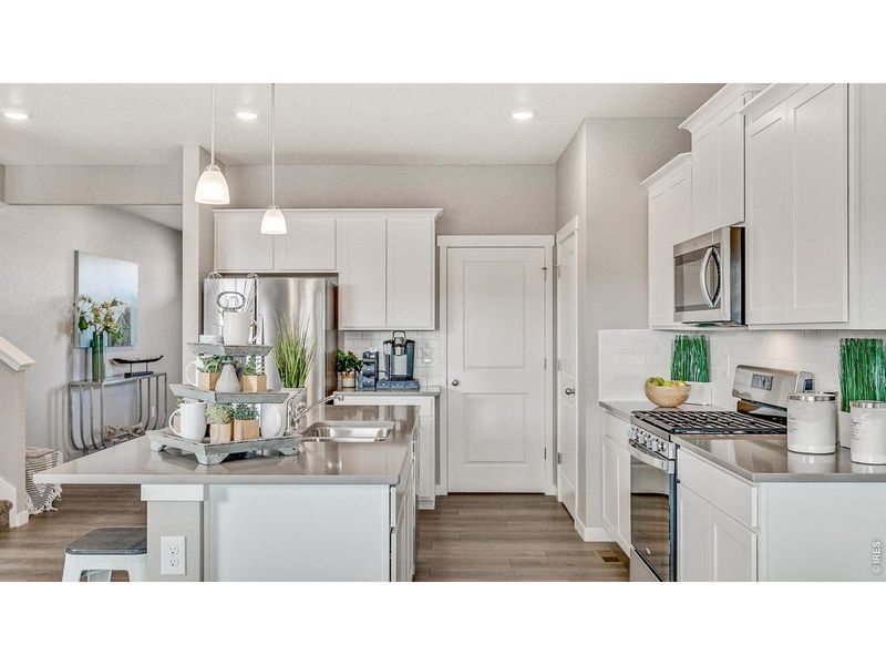Furnished interior view inside a new home in Hansen Farm, Fort Collins (Image 21).