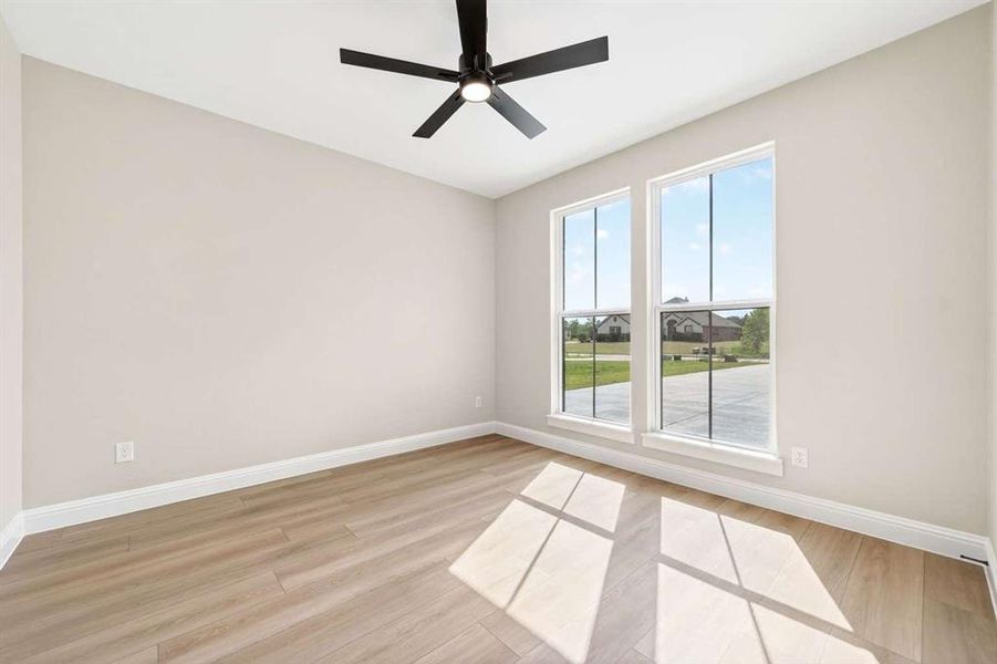 Spacious, unfurnished interior of a new home in , Royse City (Image 19).