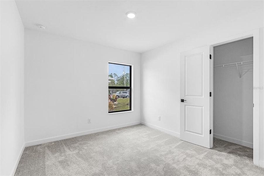 Spacious, unfurnished interior of a new home in , North Port (Image 14).
