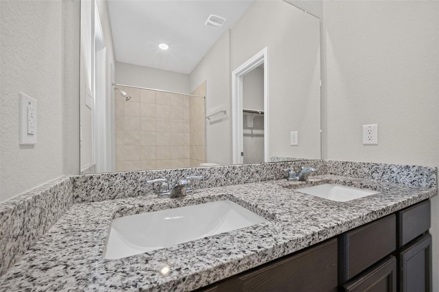 Image 44 of a home in Charleston Heights.