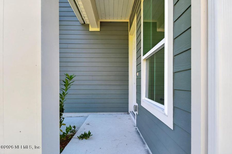 Exterior details and patio area of a home in , Jacksonville (Image 38).