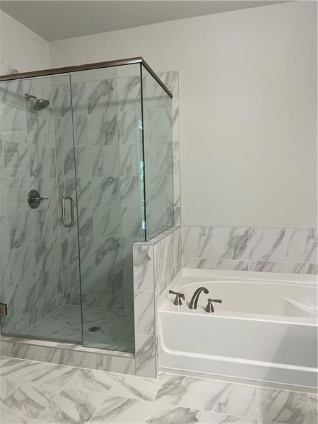 Furnished interior view inside a new home in , Gainesville (Image 32).