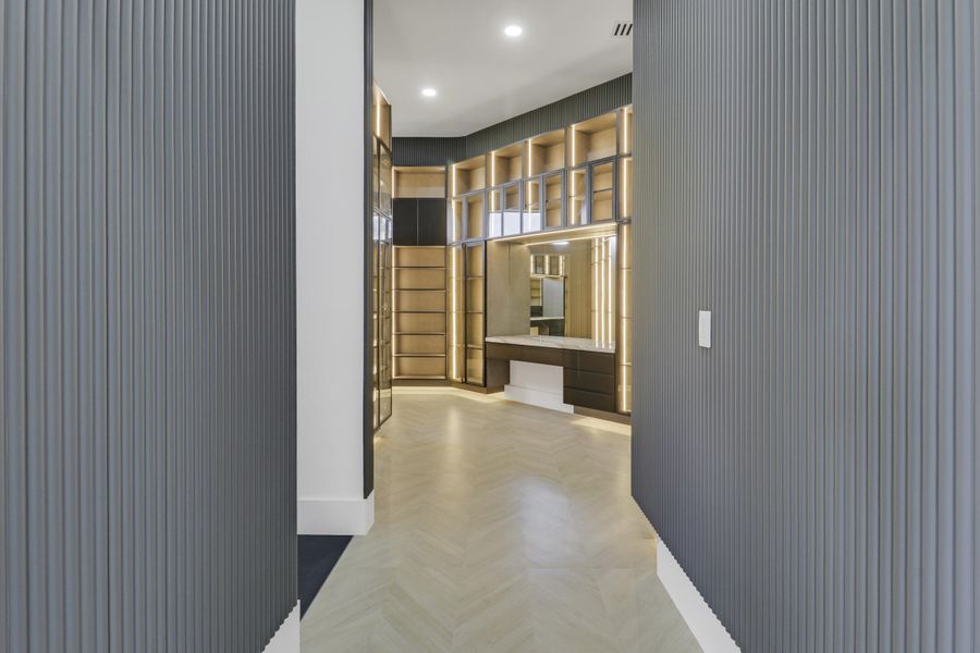House1-21