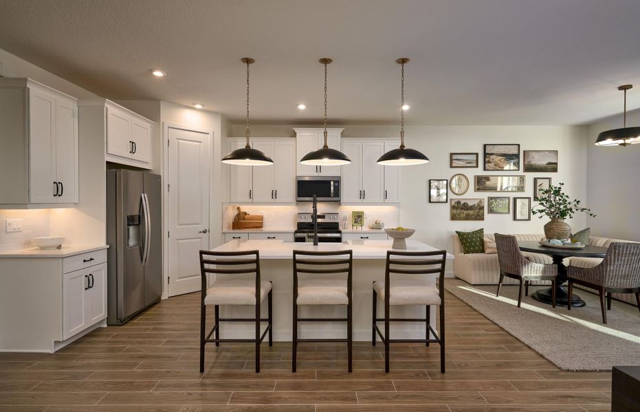 Saratoga Kitchen 2