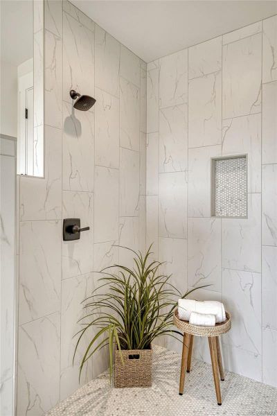 Image 42 of a home in .