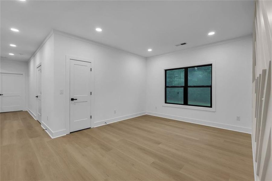 Spacious, unfurnished interior of a new home in , Snellville (Image 63). Spacious, unfurnished interior of a new home in , Snellville (Image 63).