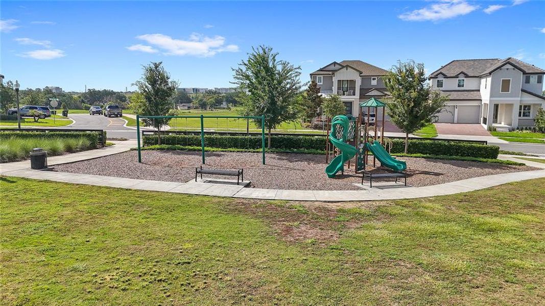 Community amenities in , Winter Garden (Image 76).