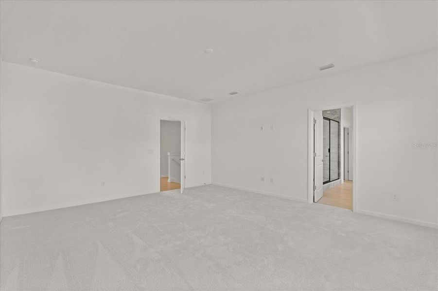 Spacious, unfurnished interior of a new home in , St. Cloud (Image 35). Spacious, unfurnished interior of a new home in , St. Cloud (Image 35).
