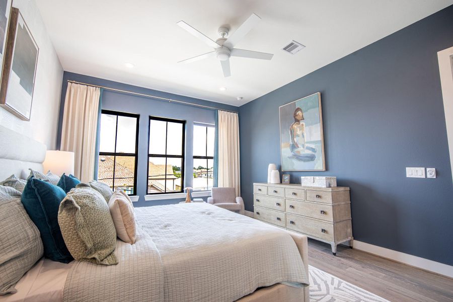 Furnished interior view inside a new home in Spring Valley Creek, Houston (Image 30).