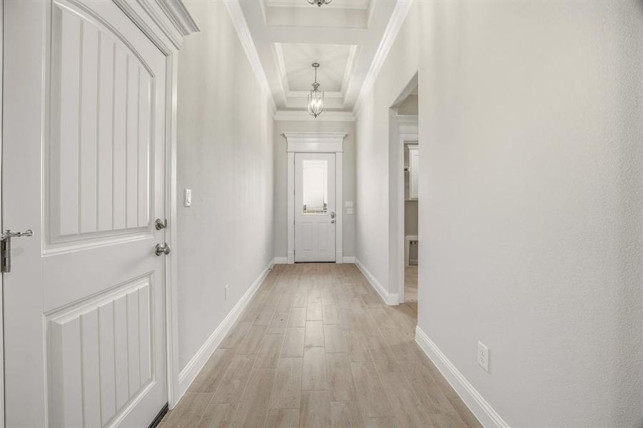 Spacious, unfurnished interior of a new home in , Tolar (Image 17).