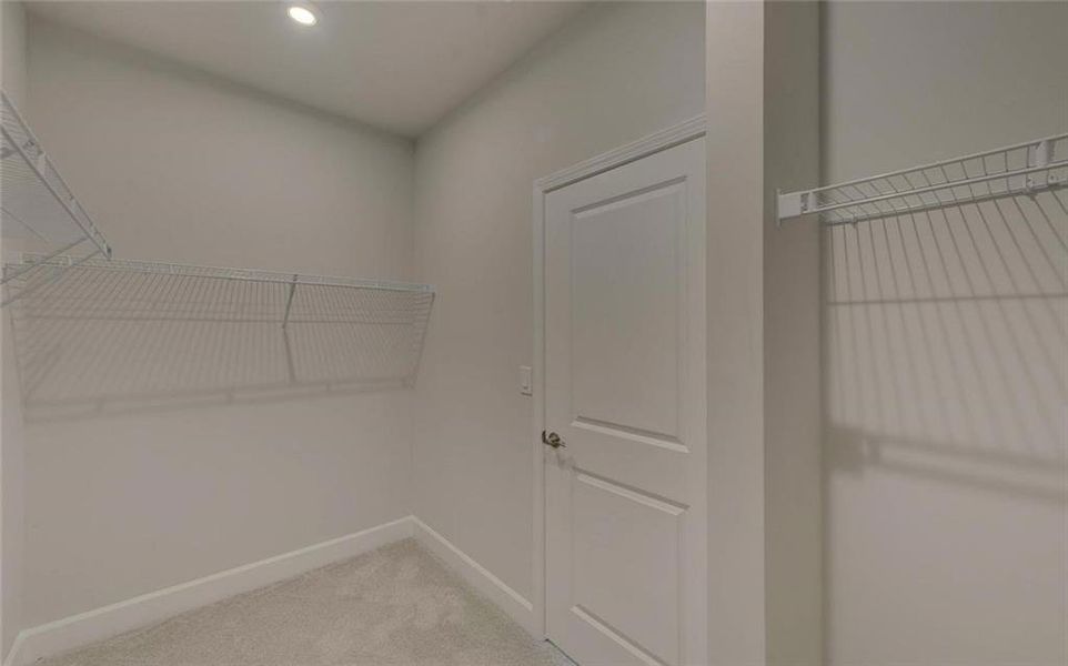 Spacious, unfurnished interior of a new home in , Hoschton (Image 44).