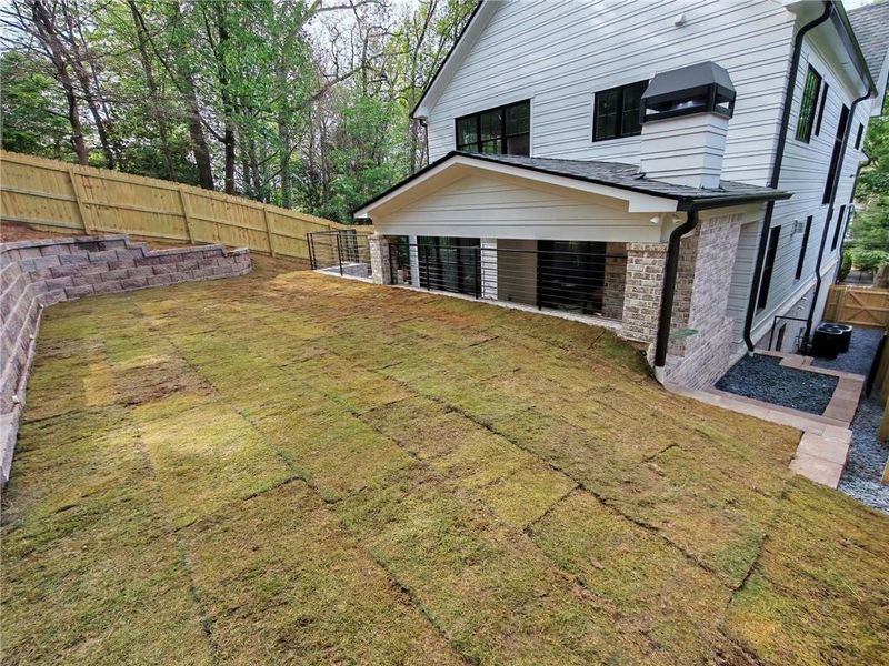 Exterior details and patio area of a home in , Atlanta (Image 27).